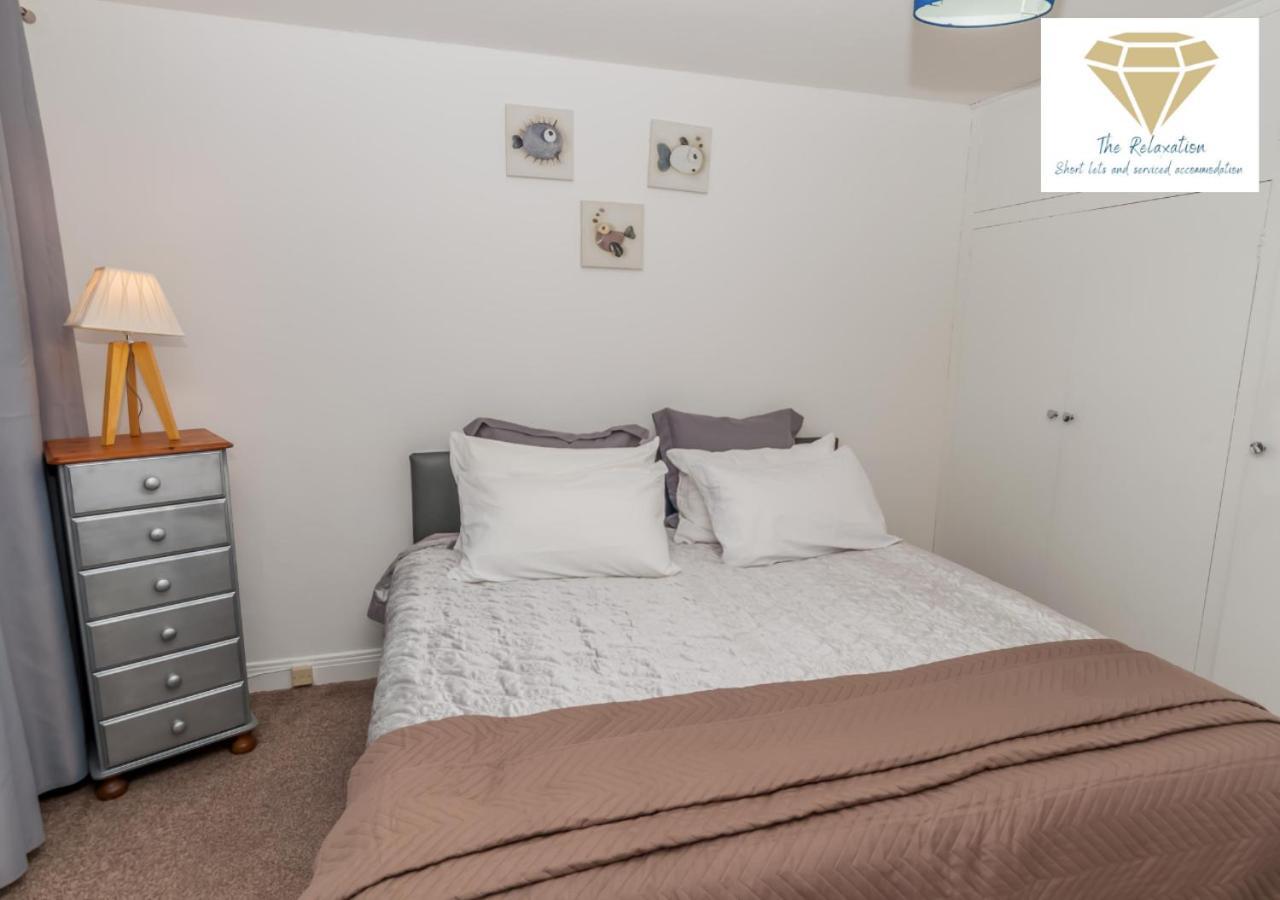 2 Bed Apartment-5 Guests - Business-Relocation-Parking - The Brighton Short Stay & Serviced Apartments Екстер'єр фото
