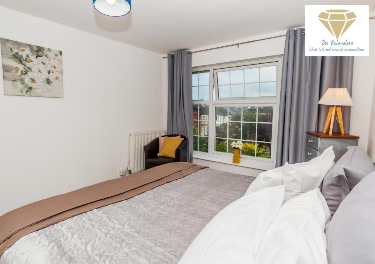 2 Bed Apartment-5 Guests - Business-Relocation-Parking - The Brighton Short Stay & Serviced Apartments Екстер'єр фото
